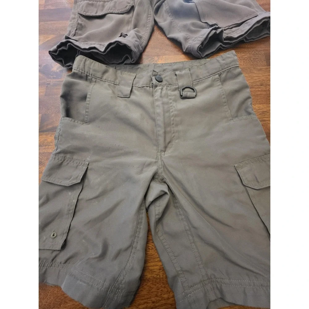 '2' Boy Scouts of America Shorts Size Youth Medium Green.       sku 90